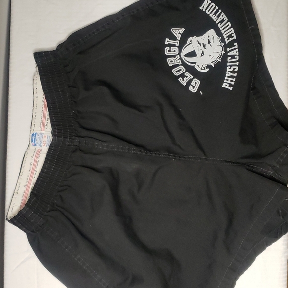 vintage UGA shorts - Picture 3 of 4